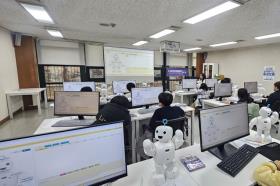 수정도서관,‘AI로봇파이보’와함께하는코딩교실운영 사보 대표 이미지